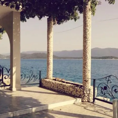Πανσιόν And Zamak 3*